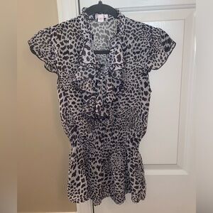 Women’s Blouse - size M